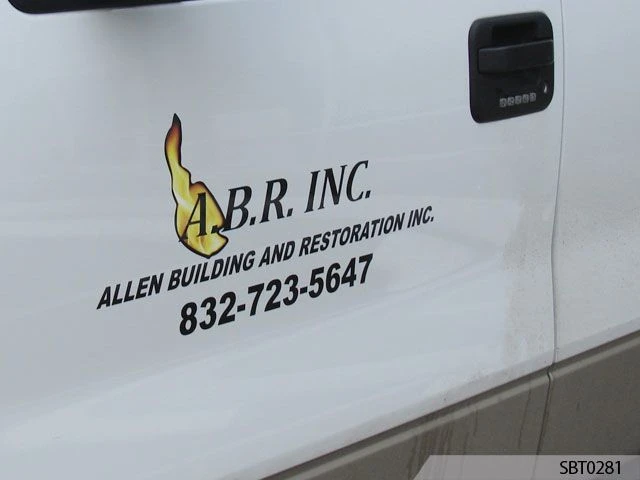 Vehicle Lettering & Graphics