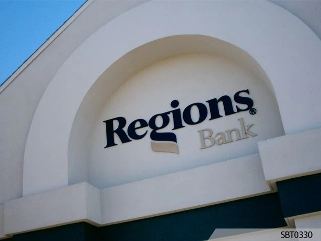 Outdoor Dimensional Lettering
