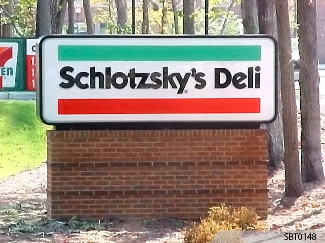 Outdoor Lightboxes - Excellent Site Signage