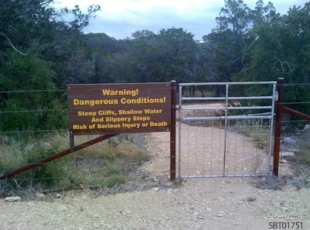 Custom Outdoor OSHA & Safety Sign