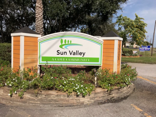 Outdoor signs, monument signs Tarpon Springs FL
