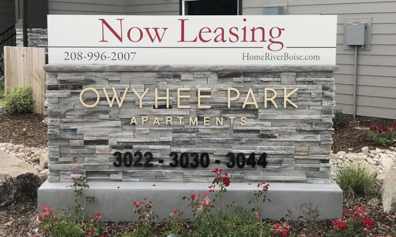 Now Leasing Monument Sign for Apartments