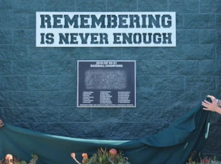 Memorial Plaques for College Campus