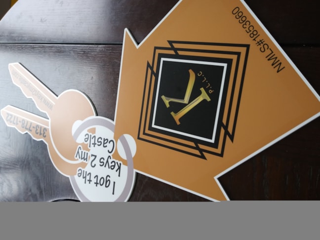 Custom Plastic Signs