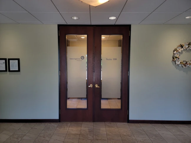 Window Graphics