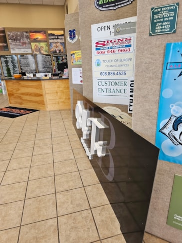 3D Signs & Dimensional Letters