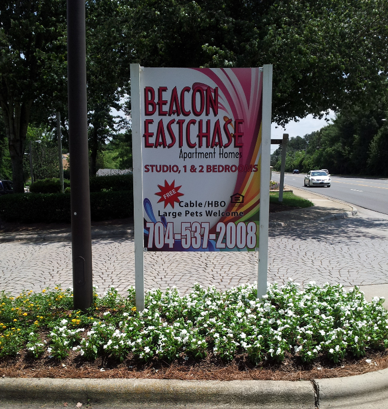 6'x4' dibond w/ grooved posts