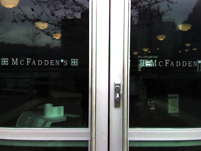 Vinyl Graphics & Lettering in [city]