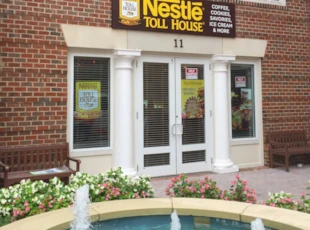 Exterior Carved HDU Sign panel for Nestle Toll House Cafe
