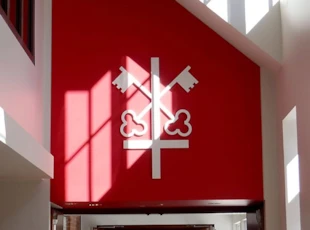 Interior Dimensional Lettering 