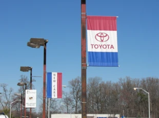 Toyota Boulevard Banners