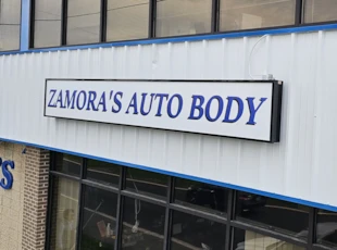 Outdoor Lightboxes & Channel Letters | Service | Metal