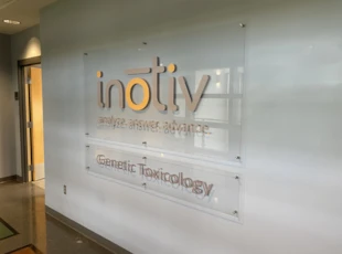 Custom Acrylic 3D Sign Lobby Logo For Business