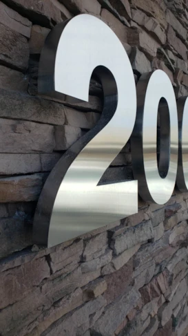 3D Signs & Dimensional Letters