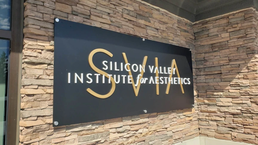 3D Signs & Dimensional Letters