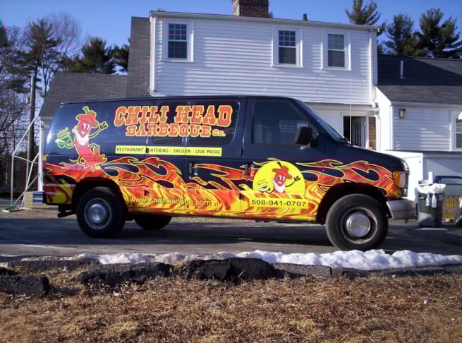 Vinyl Lettering & Graphics