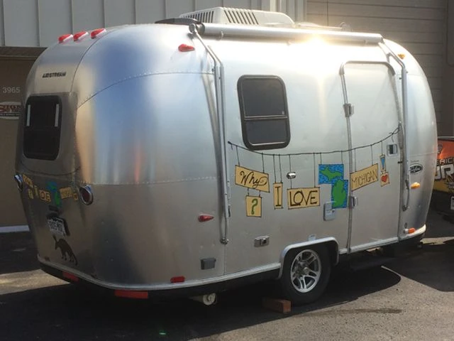 Vehicle Lettering & Graphics in [city]