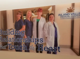 acrylic with standoffs, inland valley medical, wildomar, signs by tomorrow, murrieta