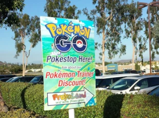 coro sign, coroplast, froyoland, murrieta, signs by tomorrow, temecula, inland valley, southern california