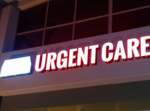 dimensional lettering, logo, illuminated, light,  urgent care, express, murrieta, signs by tomorrow, temecula, inland valley, southern california