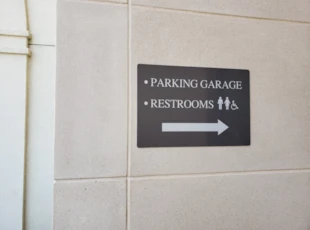 Directional & Wayfinding Signs