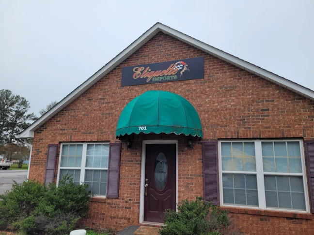 Get your business noticed with a professional non-lit building sign. Perfect for daytime visibility, these signs offer a clean, sophisticated look while being durable and cost-effective.