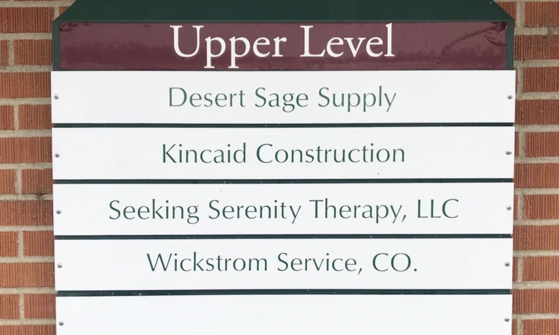 Custom lettering on directory sign
