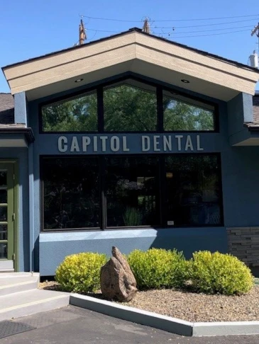 Dimensional lettering in brushed aluminum