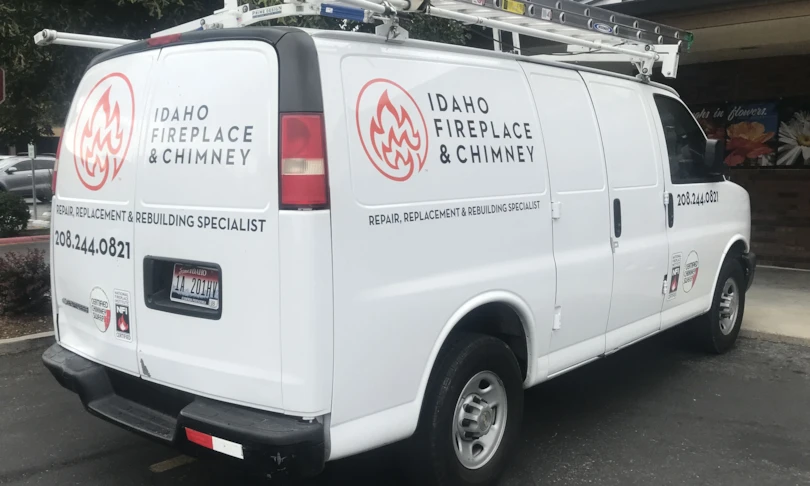 Vehicle graphics for advertising professional services
