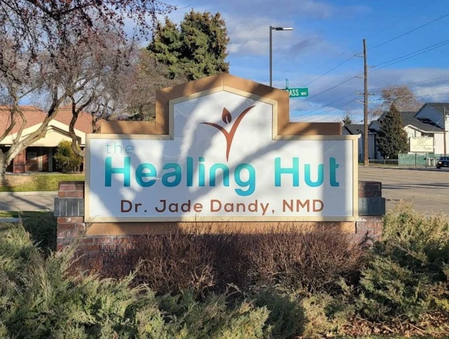Great Looking Lighted Monument Sign w Vinyl Graphics
