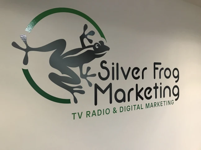 Vinyl Lettering & Graphics
