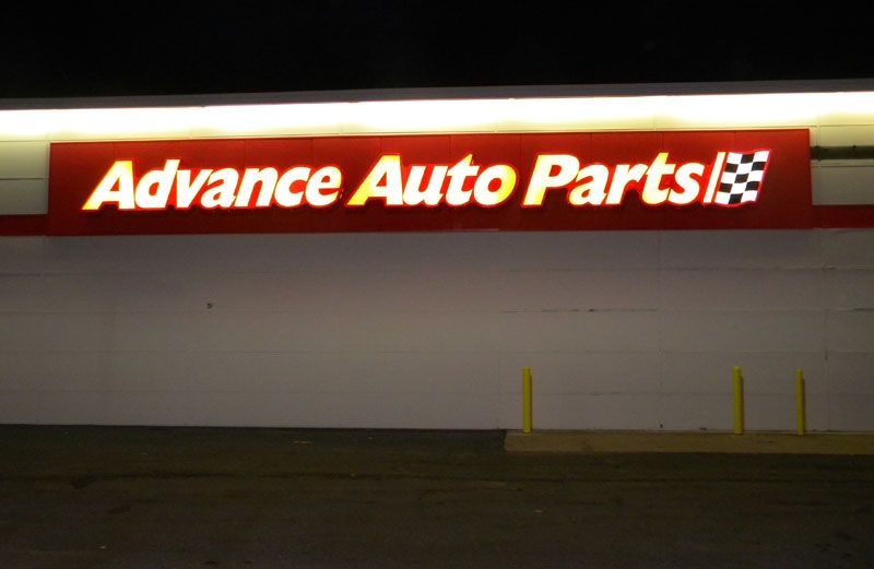 Advanced Auto Parts Spartanburg: Channel letters