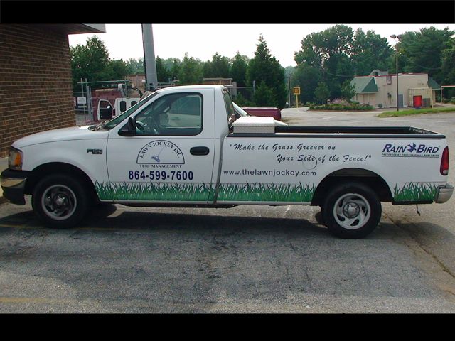 Lawn Jockey, Vinyl Graphics