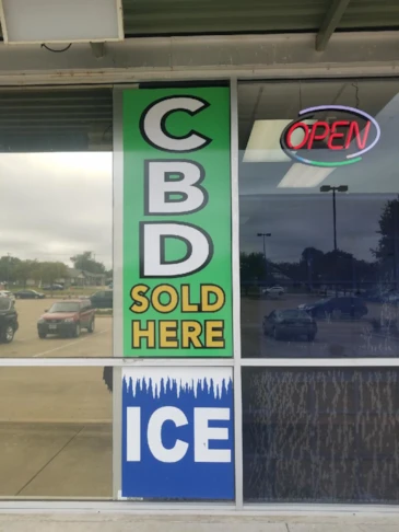 Outdoor Vinyl Lettering & Graphics - Celtic Liquor