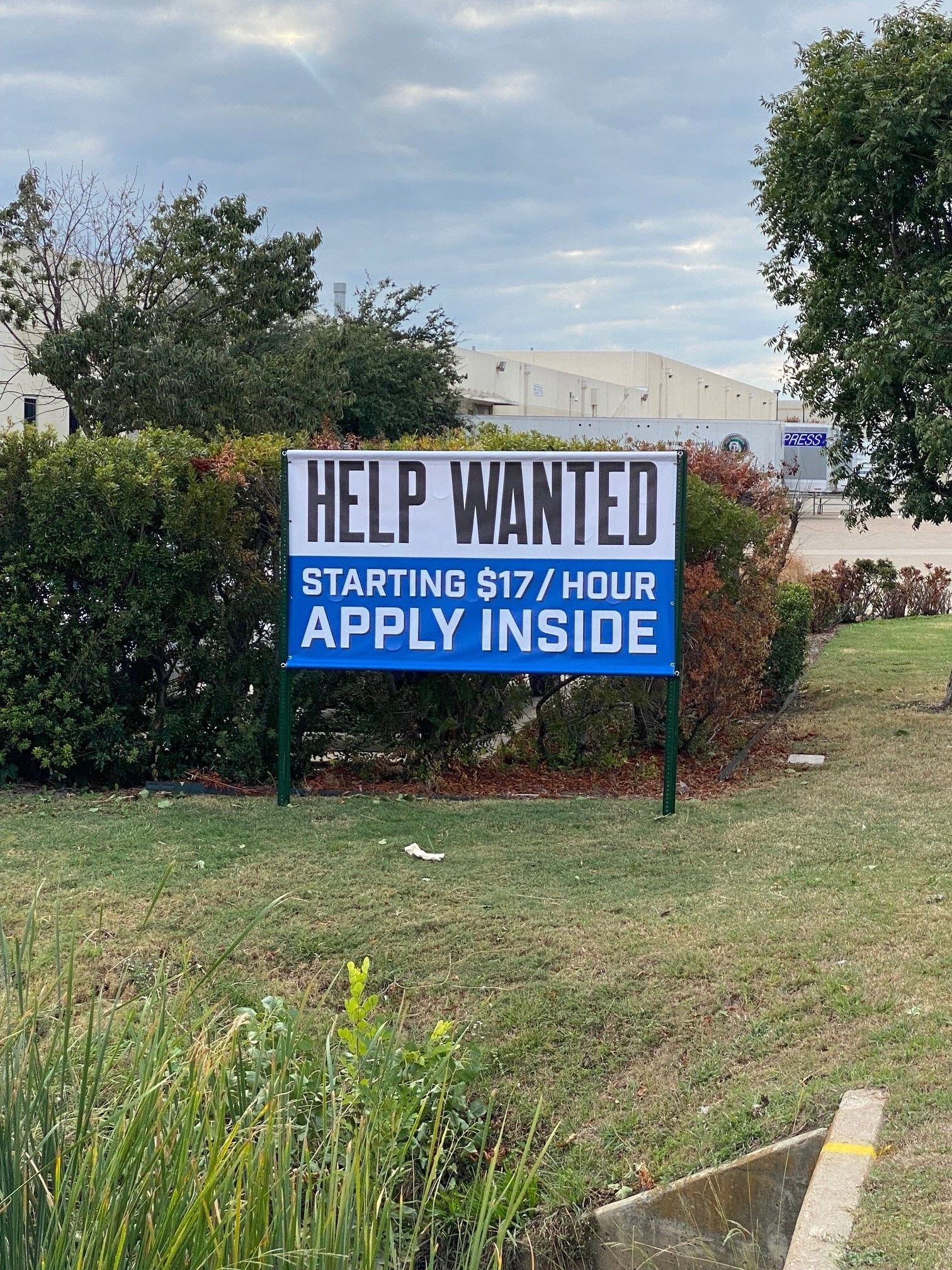 Promote Your Business with Eye-Catching Banners in Keller