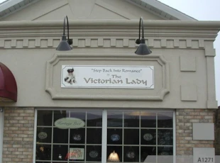 MDO Sign or Aluminum Sign Panel with Vinyl Lettering as Tenant Sign 