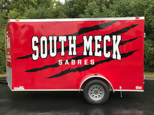 Custom Vehicle Lettering & Graphics