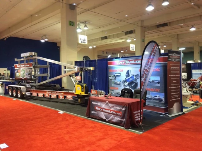 Tradeshow Booth, Feather Banner, Tablethrow