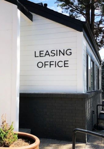 3D Signs & Dimensional Letters
