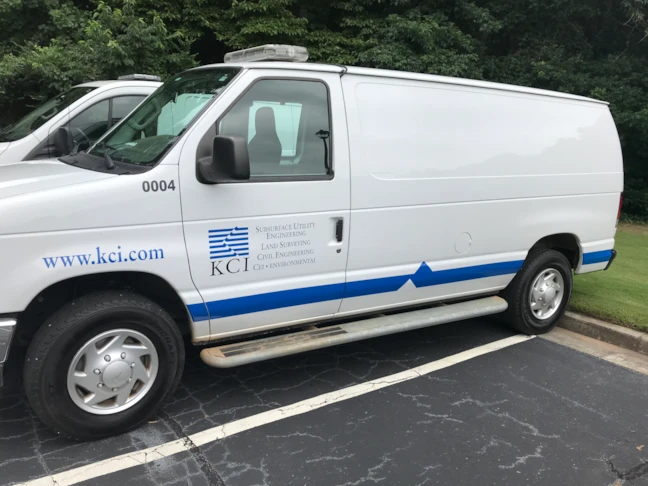 Vehicle Lettering & Graphics