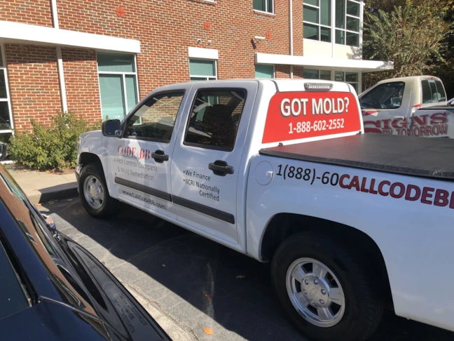 Vehicle Lettering
