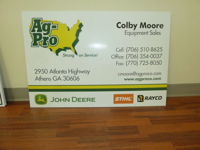 Yard & Sidewalk Signs
