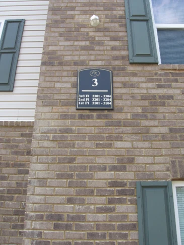 Outdoor Aluminum Apartment ID Building Signs
