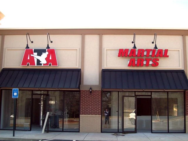 Lighted Signs - Outdoor