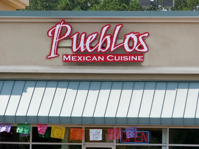 Lighted Signs - Outdoor