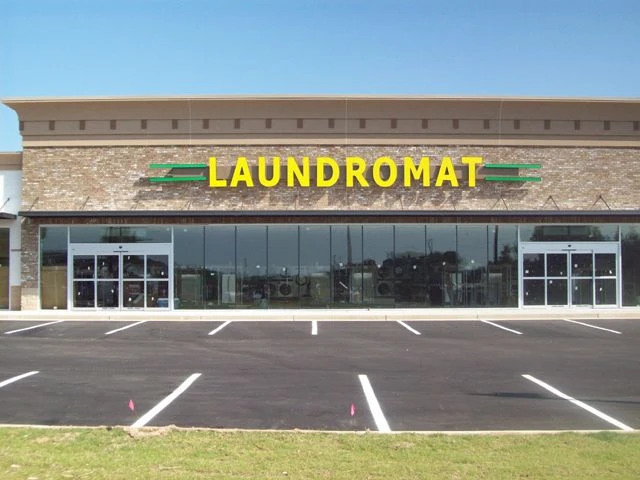 Lighted Signs - Outdoor