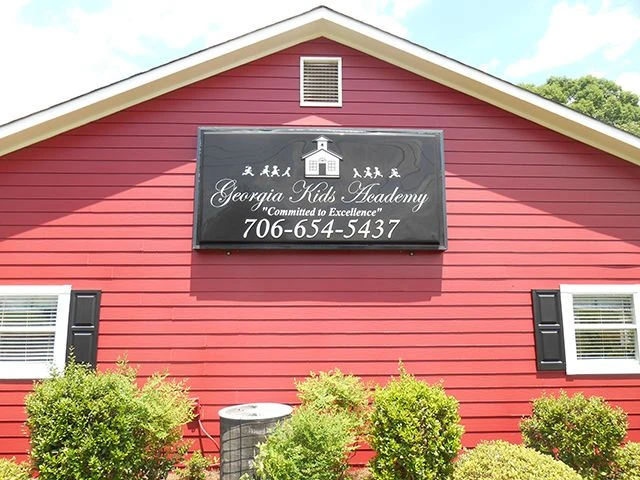 Lighted Signs - Outdoor