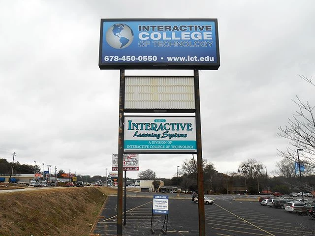 Lighted Signs - Outdoor