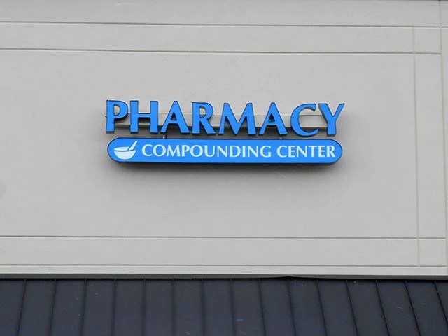 Lighted Signs - Outdoor