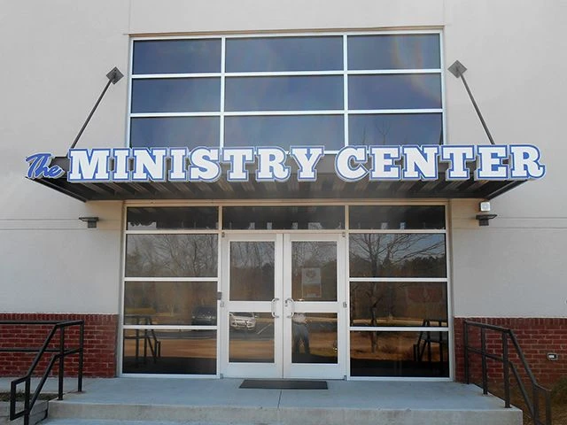 Lighted Signs - Outdoor